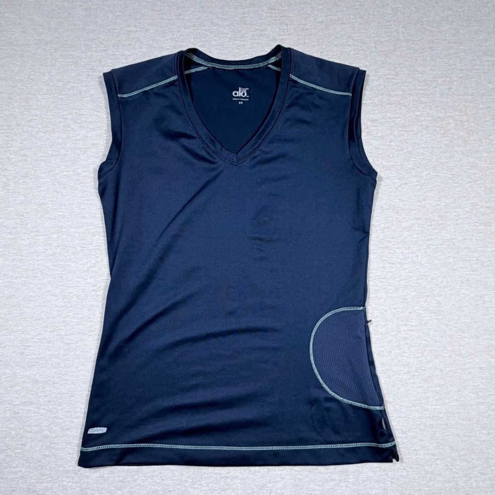 Alo Yoga CoolFit Sleeveless Workout Top Navy Blue V-Neck Mesh Pocket Womens XS